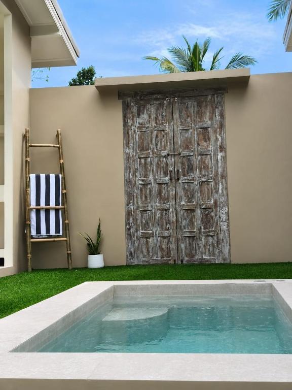 La Caza Sowana – Koh Phangan
